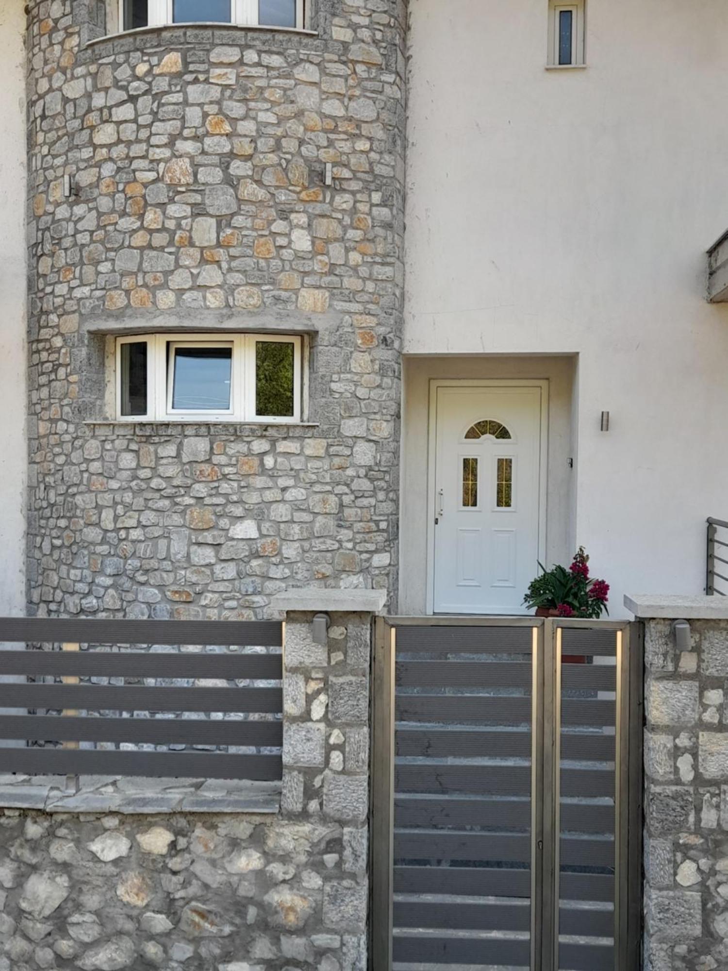 Chloi House Apartment Костур Екстериор снимка